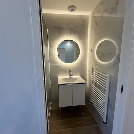 Luxury Villa, 4 With Bathroom, Near Geneva Hébergement de vacances