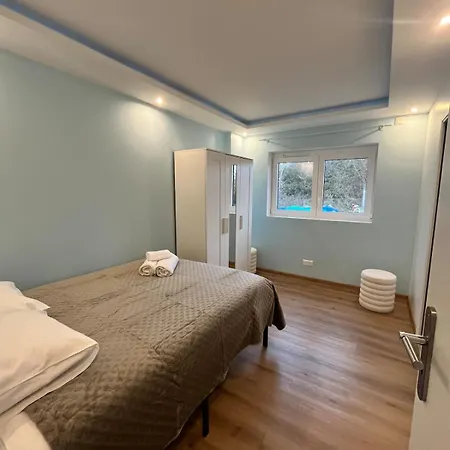 Luxury Villa, 4 With Bathroom, Near Geneva Saint-Julien-en-Genevois