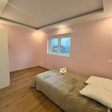 Luxury Villa, 4 With Bathroom, Near Geneva Holiday home *