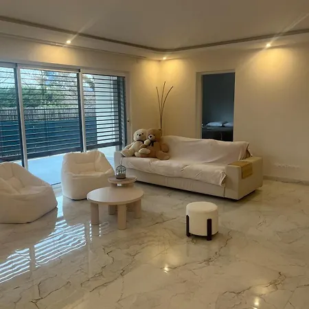 Holiday home Luxury Villa, 4 With Bathroom, Near Geneva Saint-Julien-en-Genevois
